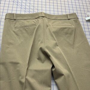 Women’s Banana Republic Khaki green Chinos